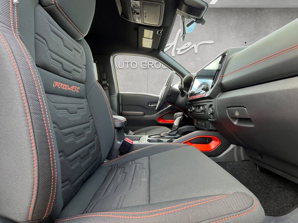 New 2025 Nissan Frontier PRO-4X image 24