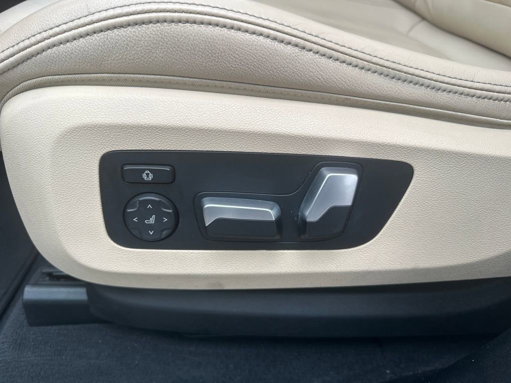 Used 2021 BMW X5 sDrive40i w/ Premium Package image 20