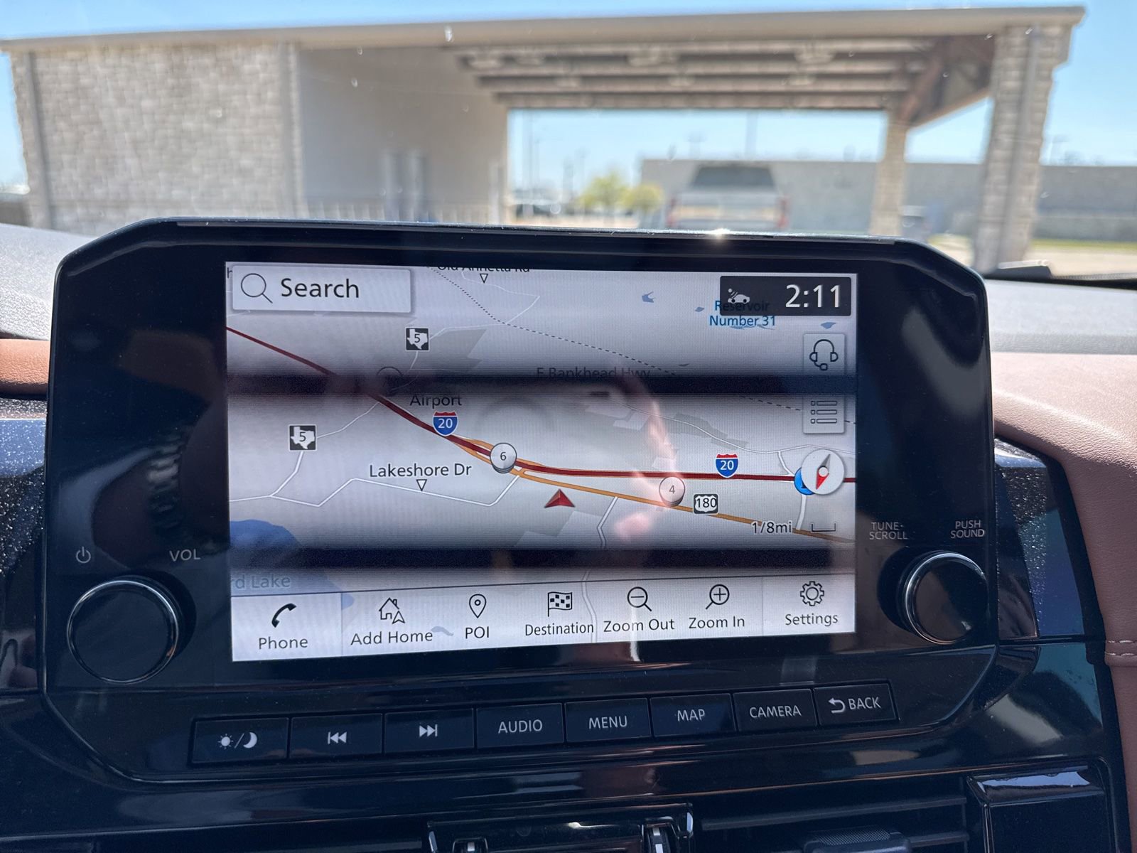 Used 2025 Nissan Pathfinder Platinum w/ Cargo Package image 9