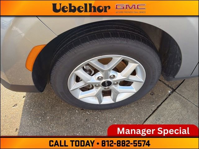 Used 2024 Kia Soul LX w/ Option Group 015 image 14