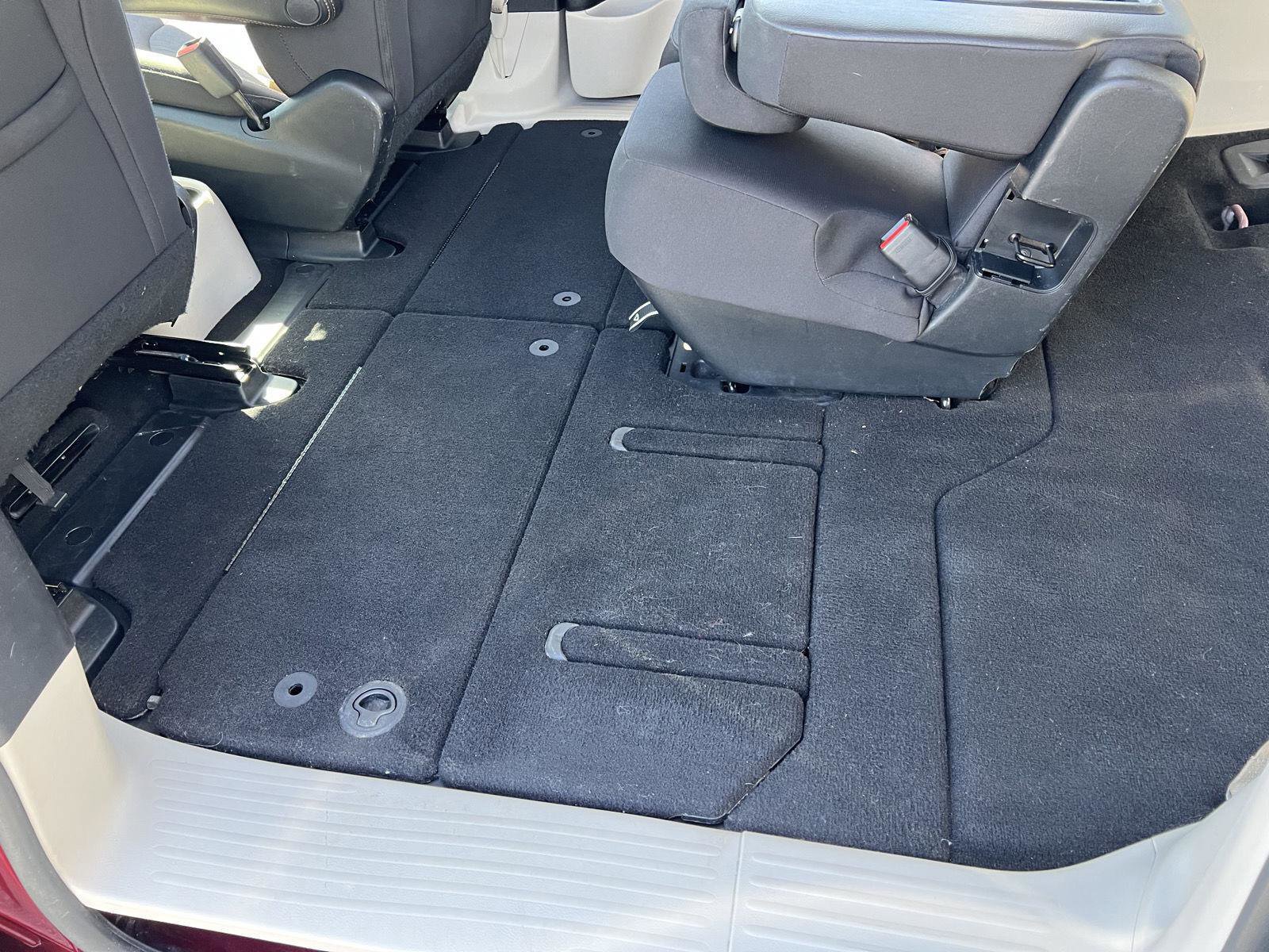 Used 2017 Chrysler Pacifica Touring image 49