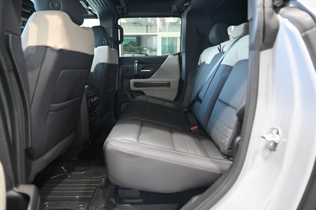 New 2026 GMC Hummer EV SUV w/ LPO, Dark Essentials Package AWD/4WD image 12