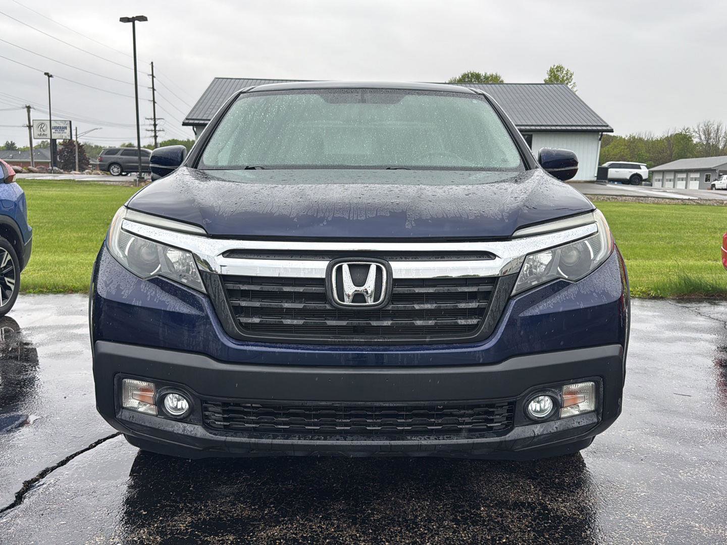 Used 2017 Honda Ridgeline RTL-T image 2