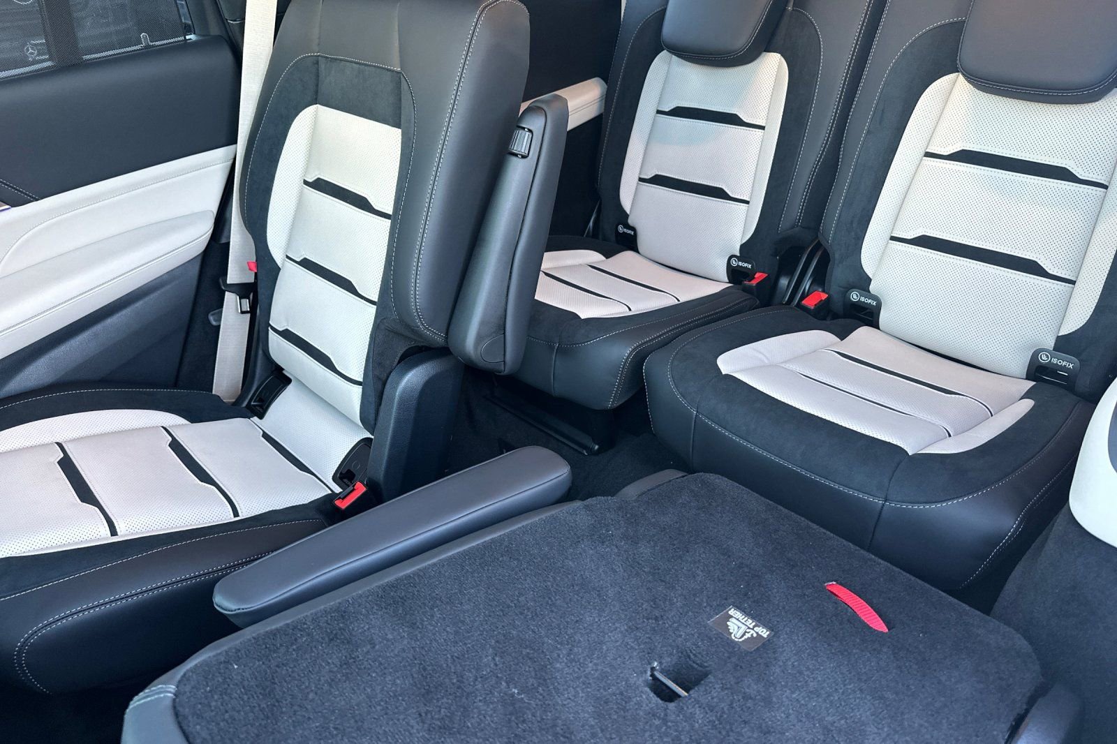 New 2026 Mercedes-Benz GLS 63 AMG 4MATIC image 13