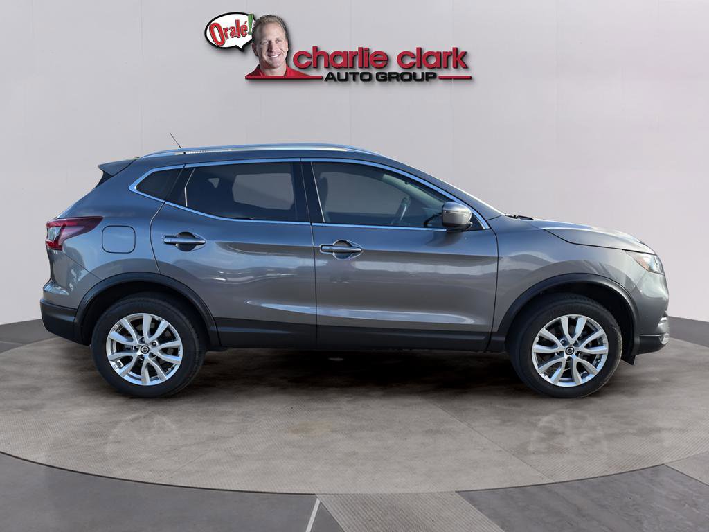 Used 2020 Nissan Rogue Sport SV FWD image 7