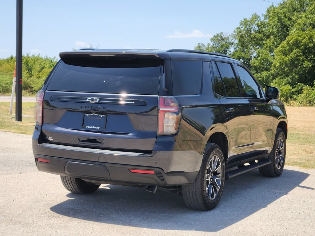Used 2023 Chevrolet Tahoe Z71 w/ Luxury Package AWD/4WD image 7