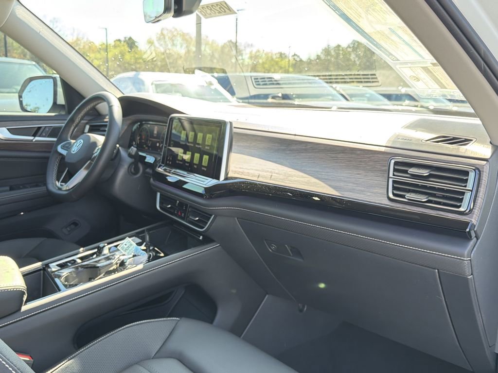 New 2026 Volkswagen Atlas SEL image 23