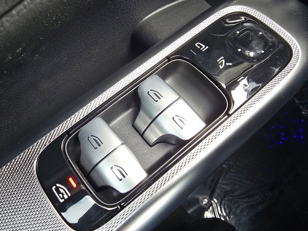 New 2026 Mercedes-Benz GLC 300 GLC 300 image 25