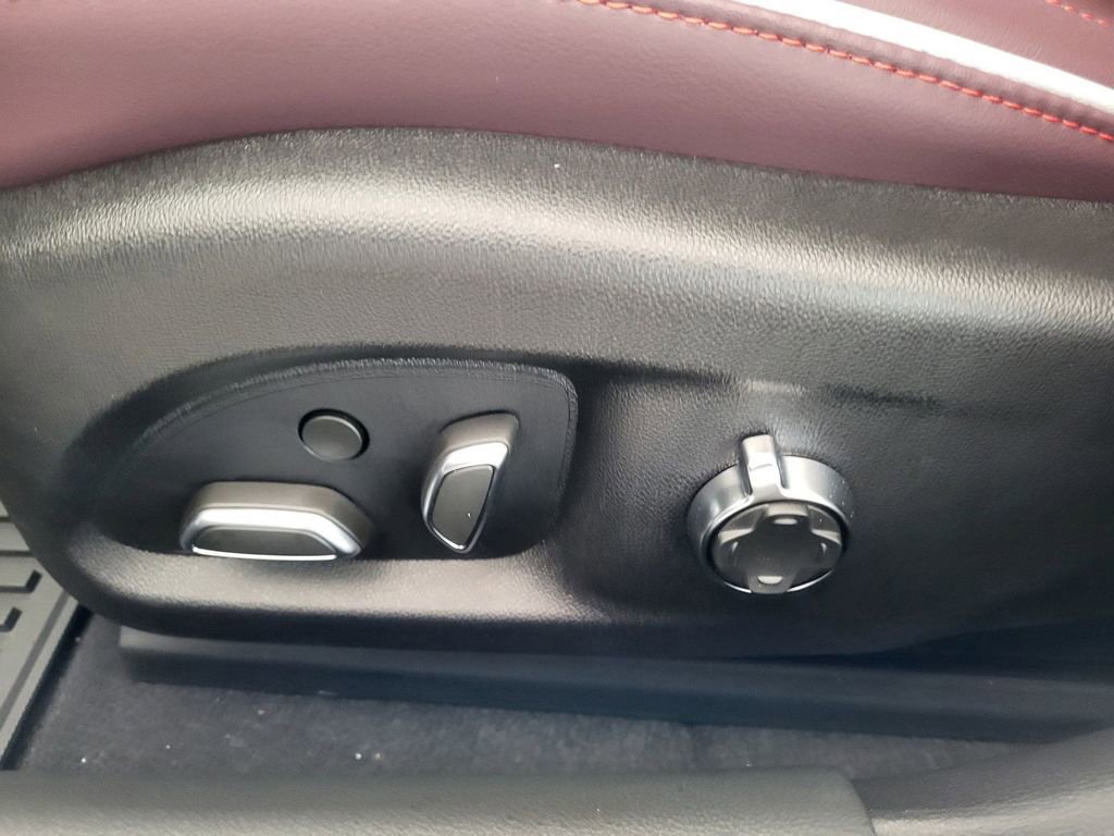 New 2026 Cadillac CT4 V image 11