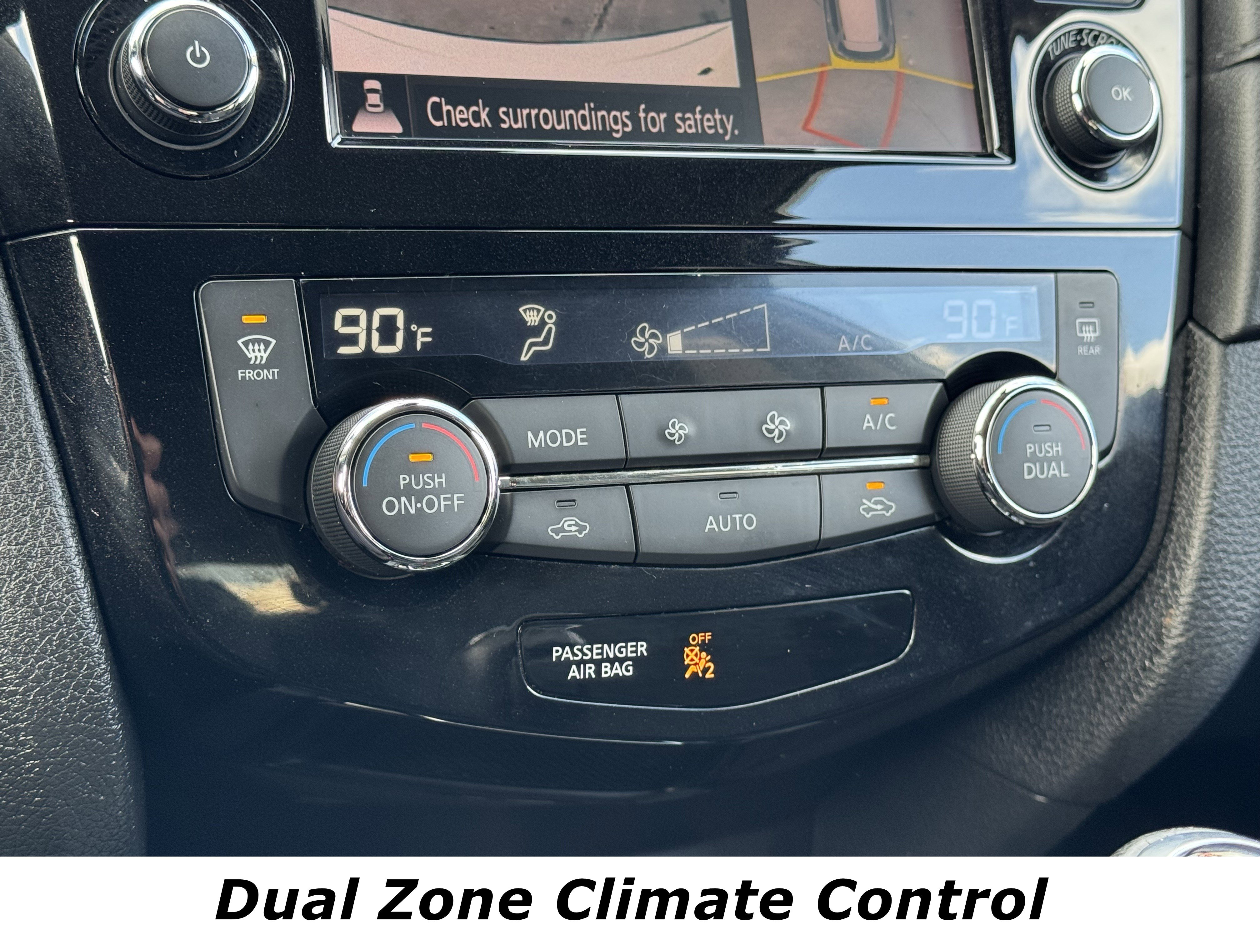 Used 2019 Nissan Rogue SV w/ Premium Package image 10