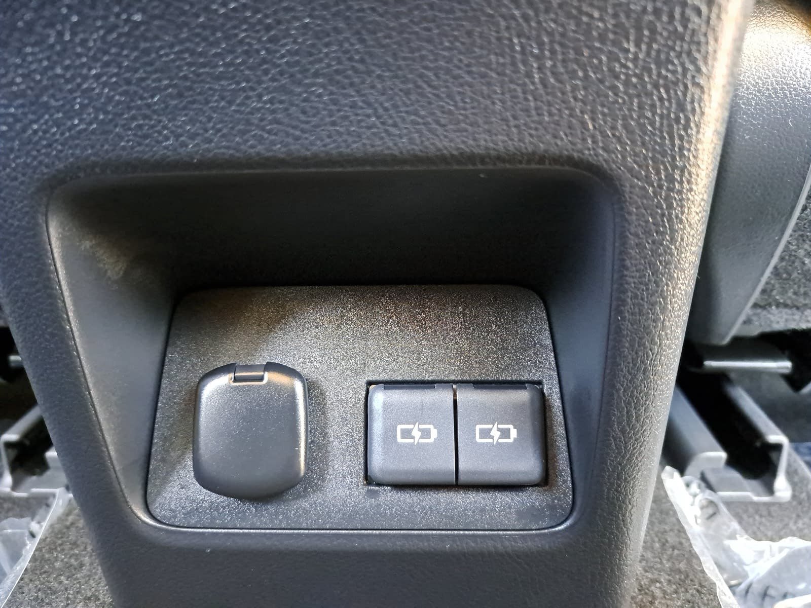 Used 2026 Lexus NX 350h AWD w/ Accessory Package (2T) image 12