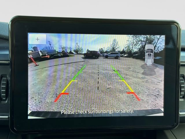 Used 2024 Ford Explorer XLT w/ Equipment Group 202A image 25