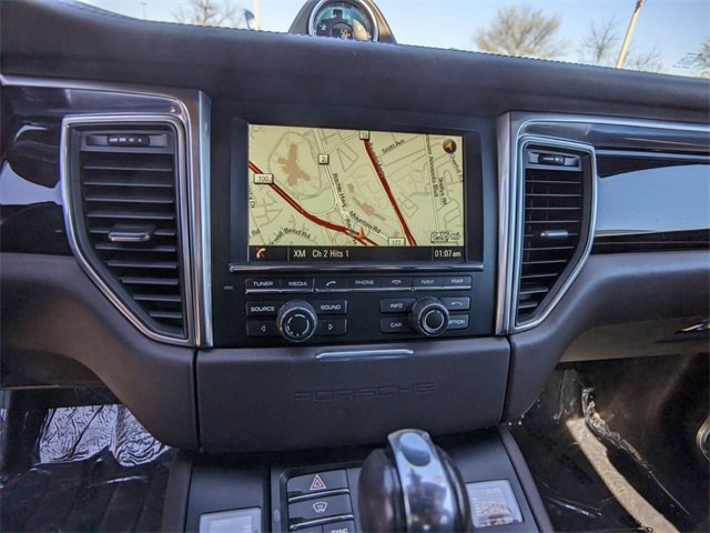 Used 2016 Porsche Macan S image 22