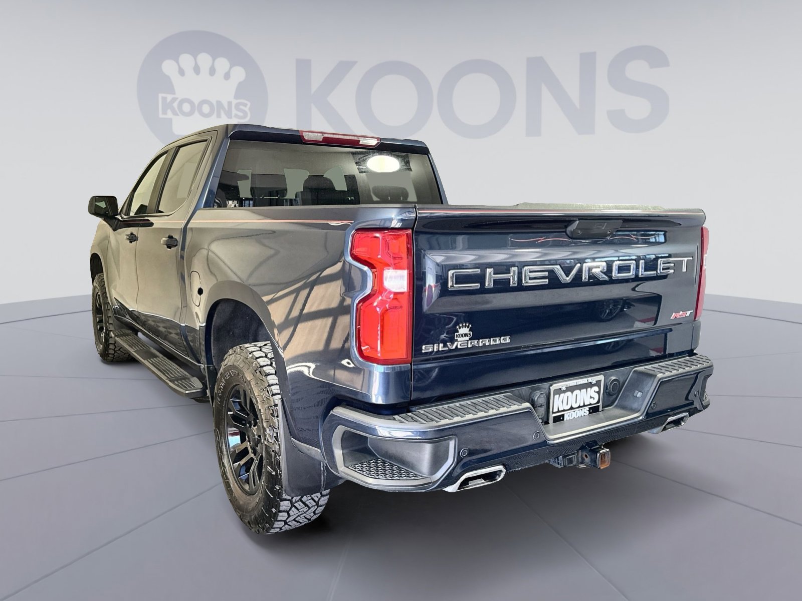 Used 2022 Chevrolet Silverado 1500 RST image 4