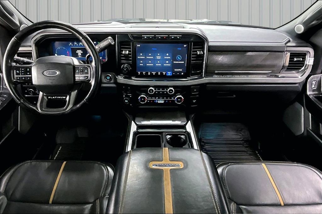Used 2023 Ford F450 Platinum w/ FX4 Off-Road Package AWD/4WD image 7