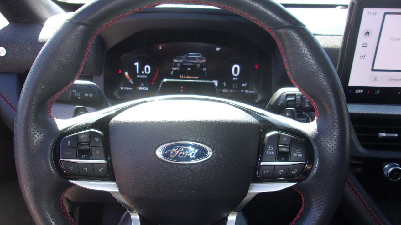 Used 2025 Ford Explorer ST image 15