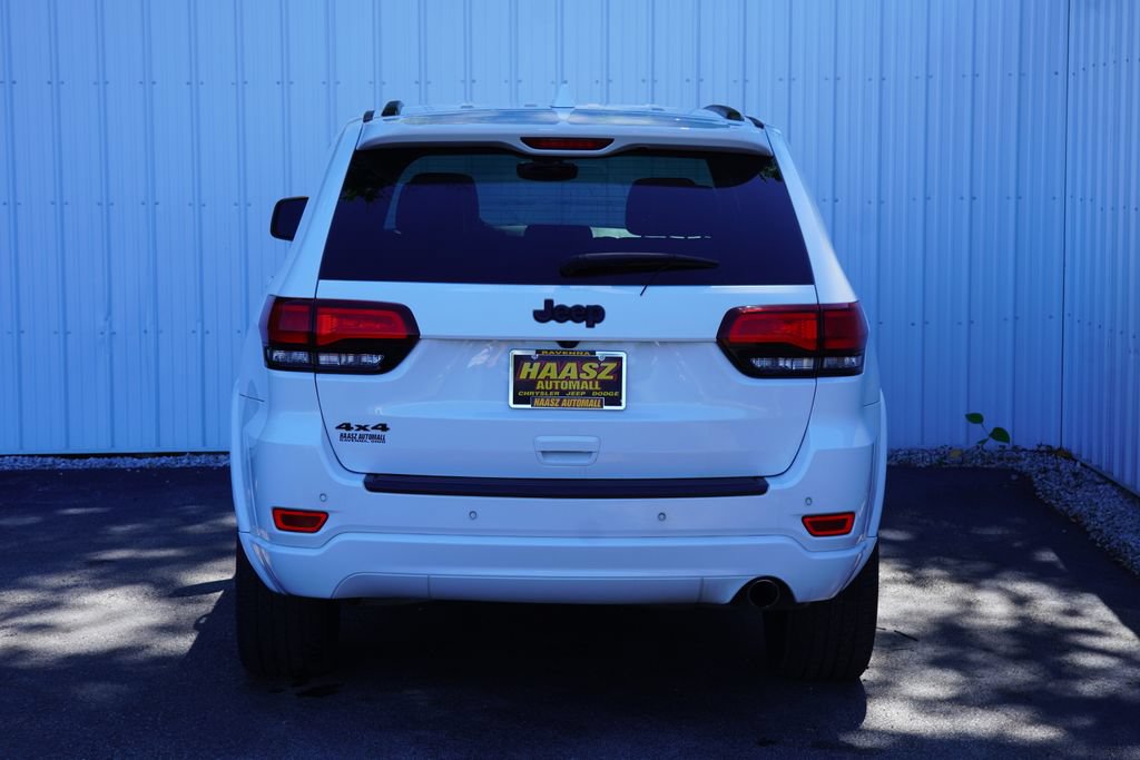 Used 2019 Jeep Grand Cherokee Altitude AWD/4WD image 5