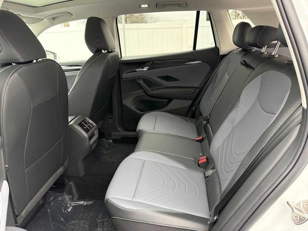 New 2026 Volkswagen Tiguan SE AWD/4WD image 29