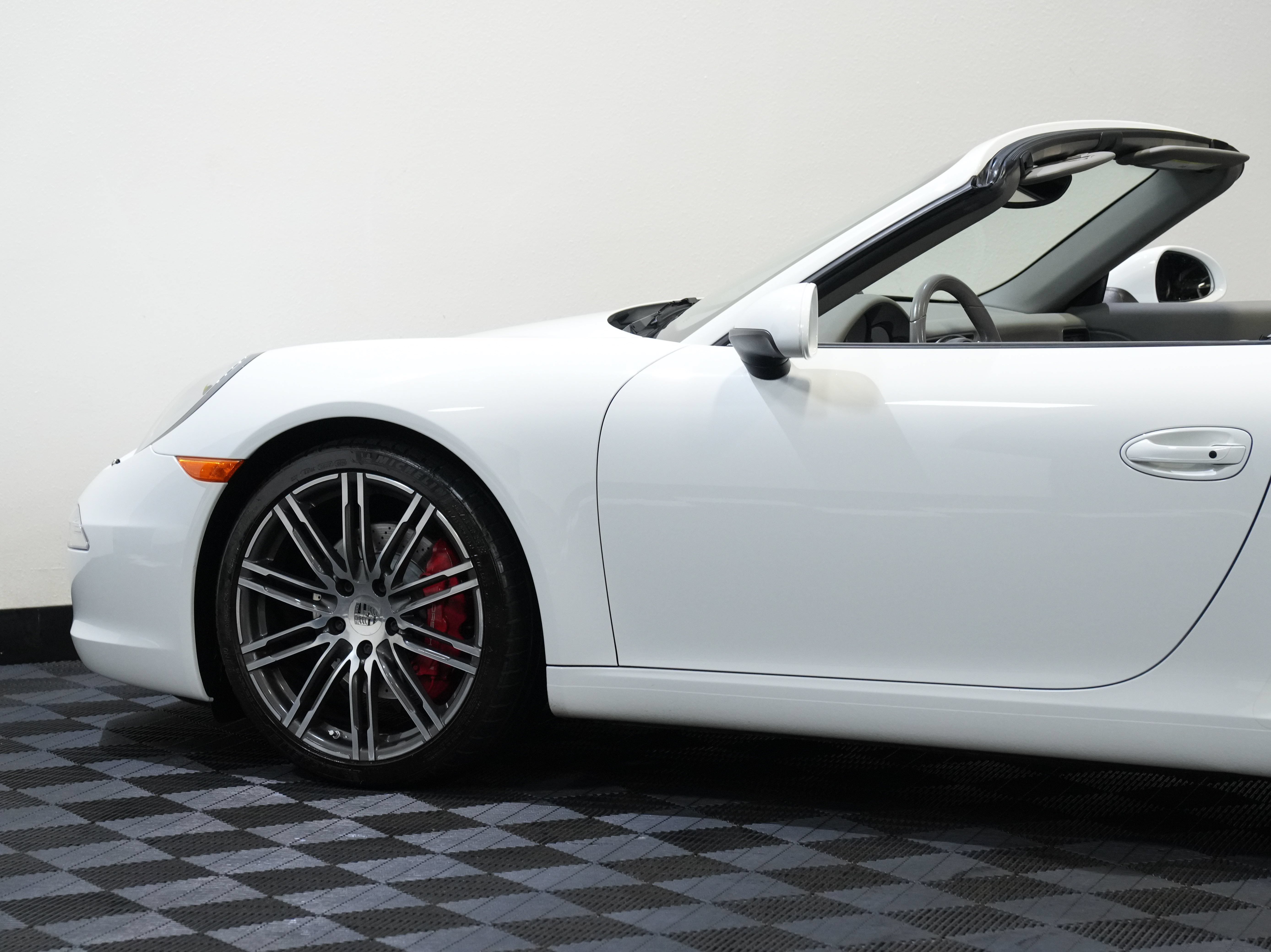 Used 2016 Porsche 911 Carrera S w/ Sport Chrono Package RWD image 22
