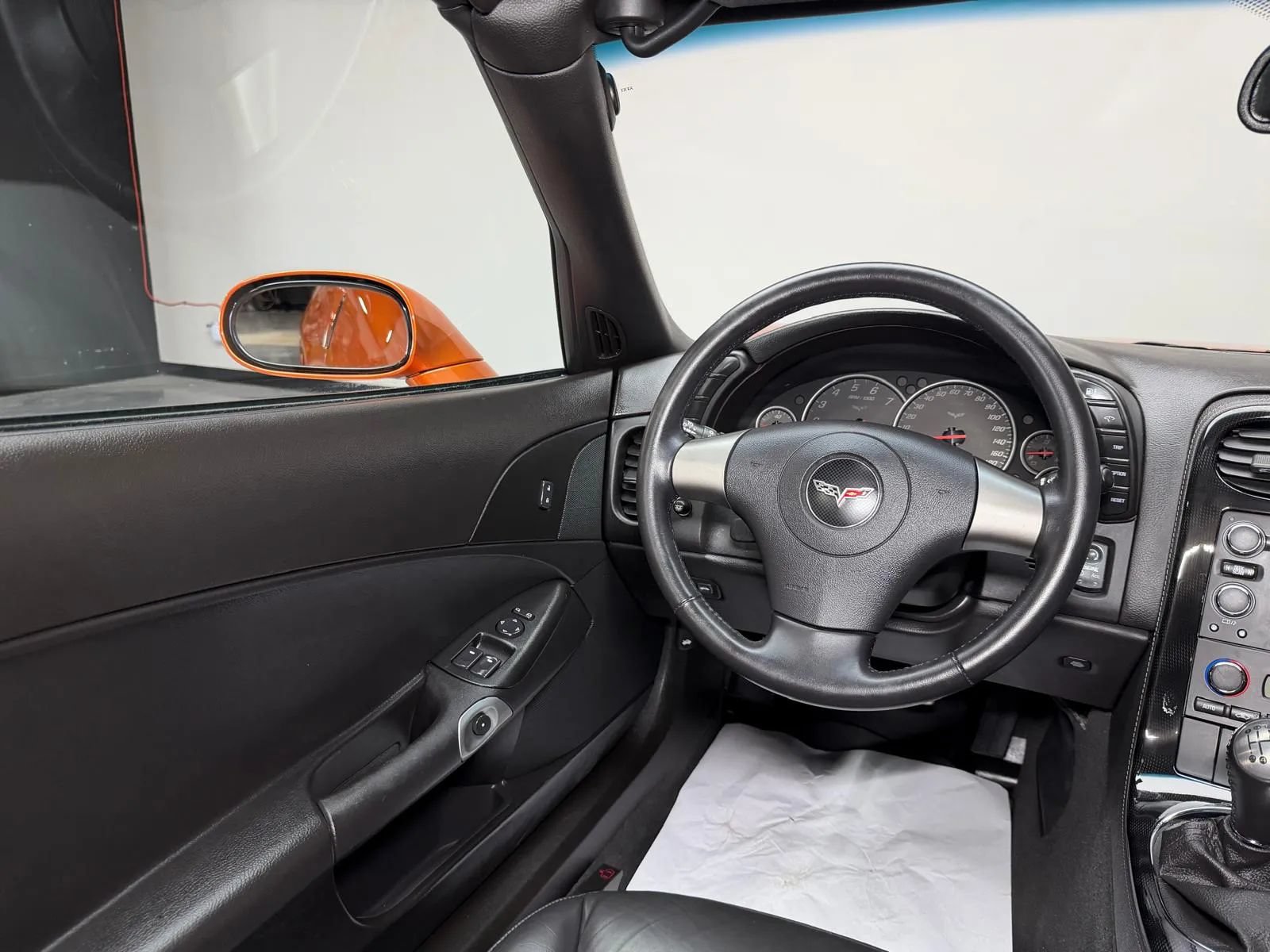 Used 2008 Chevrolet Corvette Coupe RWD image 16