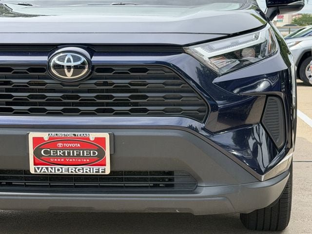 Used 2024 Toyota RAV4 XLE FWD image 9