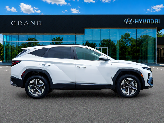 New 2026 Hyundai Tucson SEL Plus AWD/4WD image 7