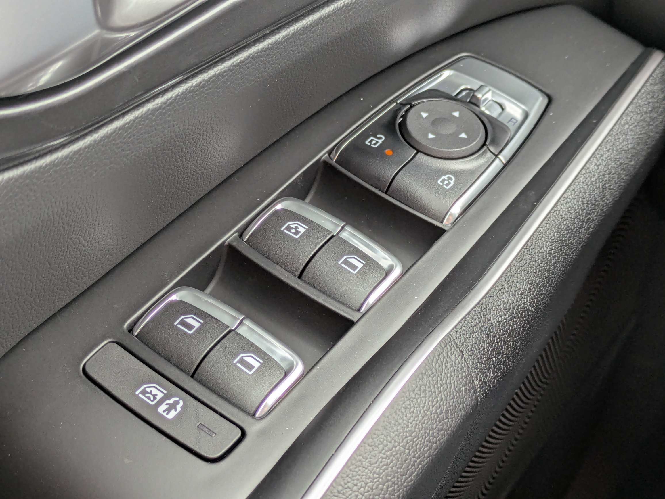 New 2026 Kia Sorento LX FWD image 27
