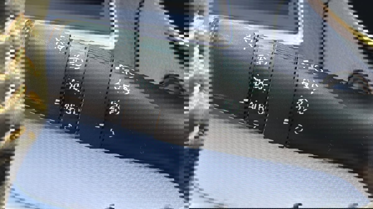 Used 2018 Subaru Outback 2.5i Premium image 17