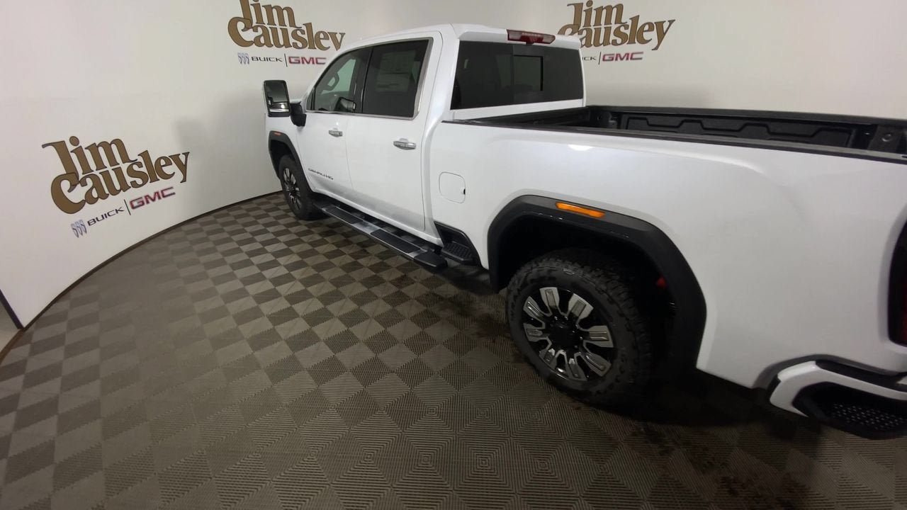 New 2026 GMC Sierra 2500 Denali w/ Denali Reserve Package AWD/4WD image 6