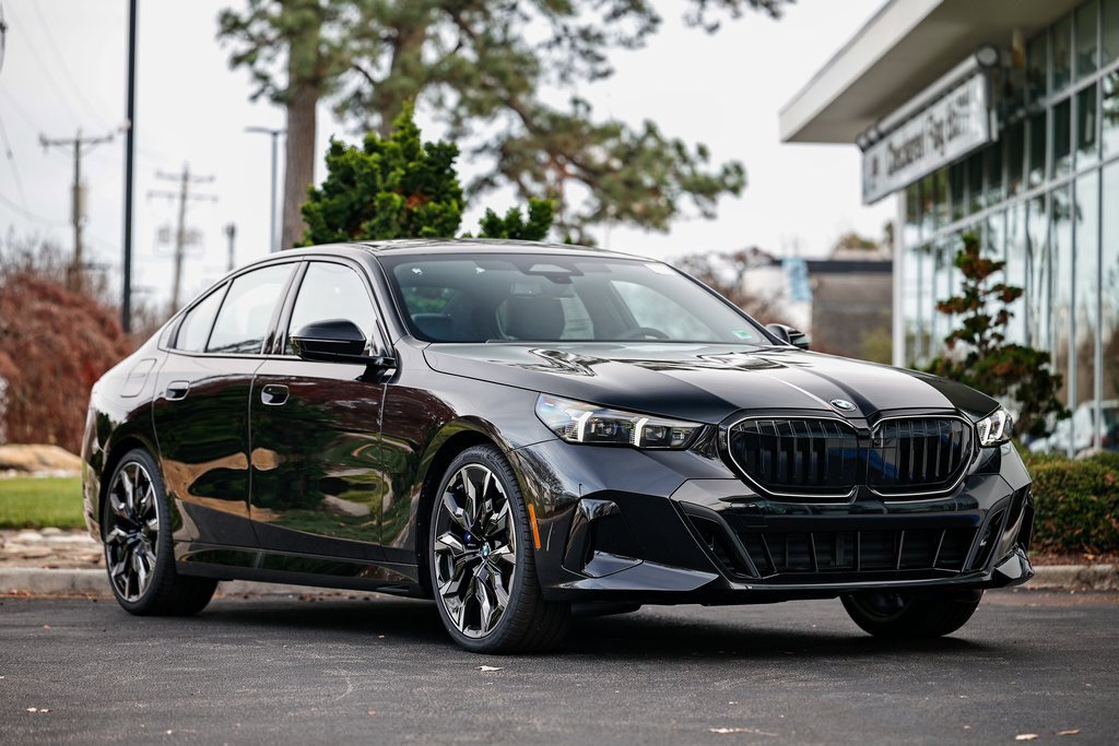 New 2026 BMW 530i w/ M Sport Package