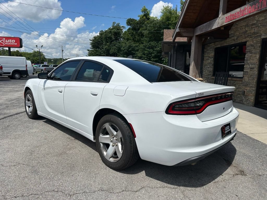 Used 2016 Dodge Charger Police RWD image 3