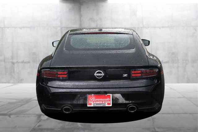 Certified 2025 Nissan Z Sport w/ Floor Mat Package RWD image 6