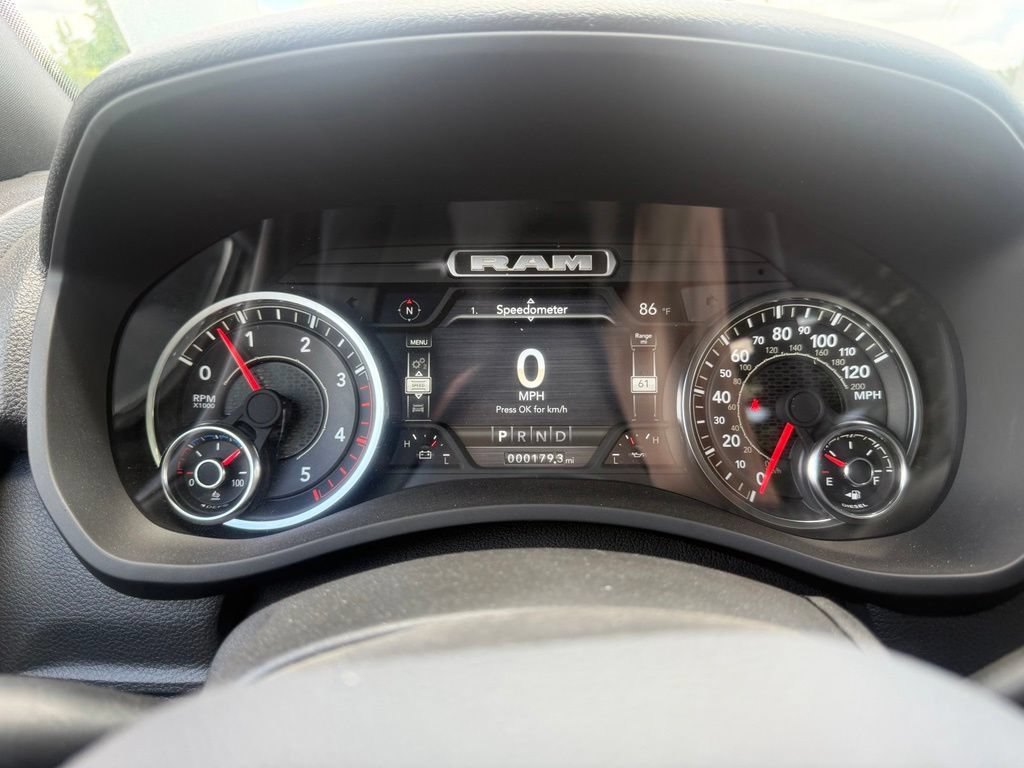 New 2024 RAM 5500 Tradesman w/ Safety Group AWD/4WD image 21