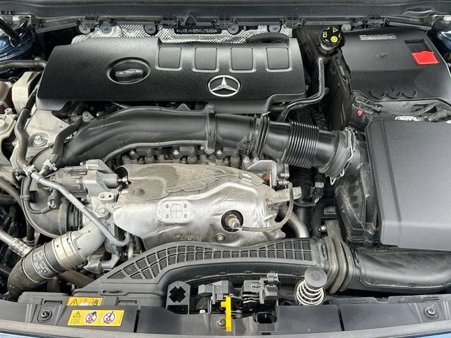 Used 2021 Mercedes-Benz CLA 250 4MATIC image 9