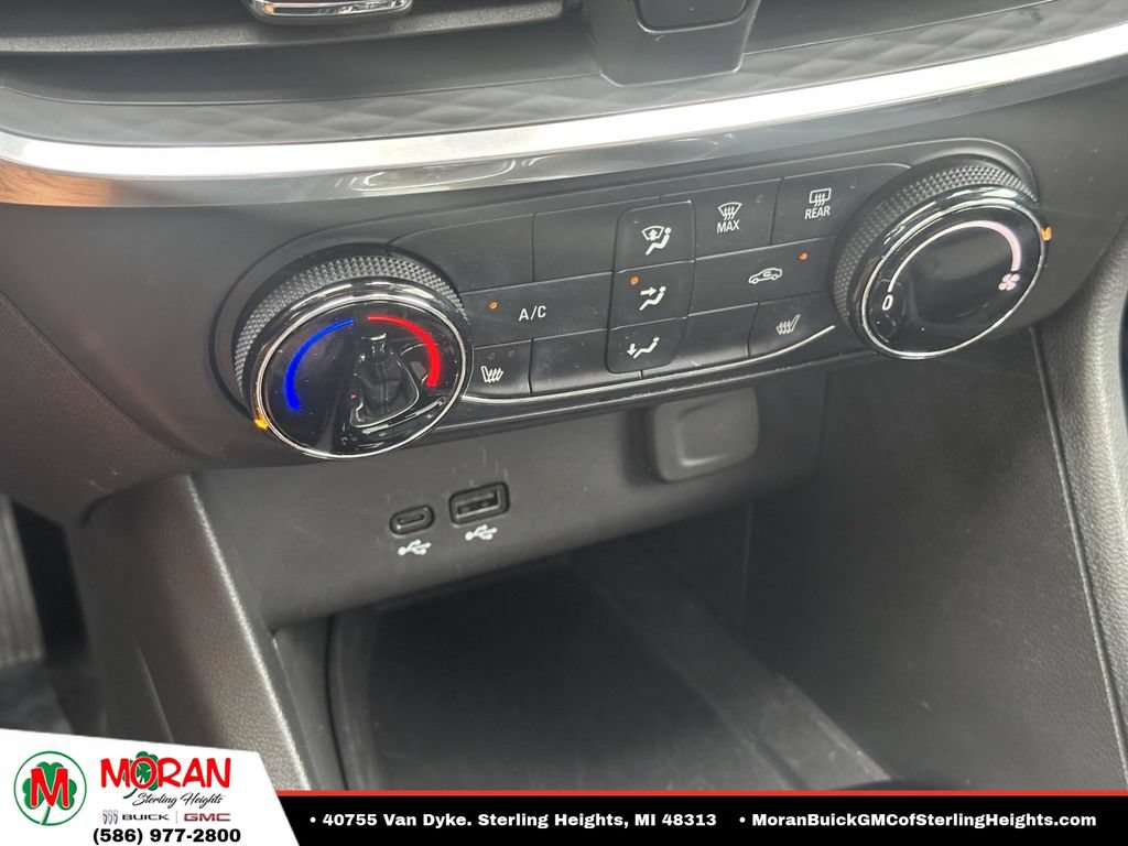 Certified 2024 Buick Encore GX Preferred w/ Comfort Package FWD image 24