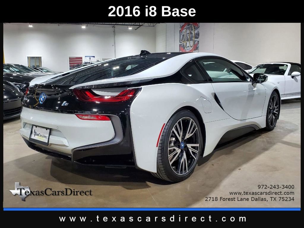 Used 2016 BMW i8 image 12
