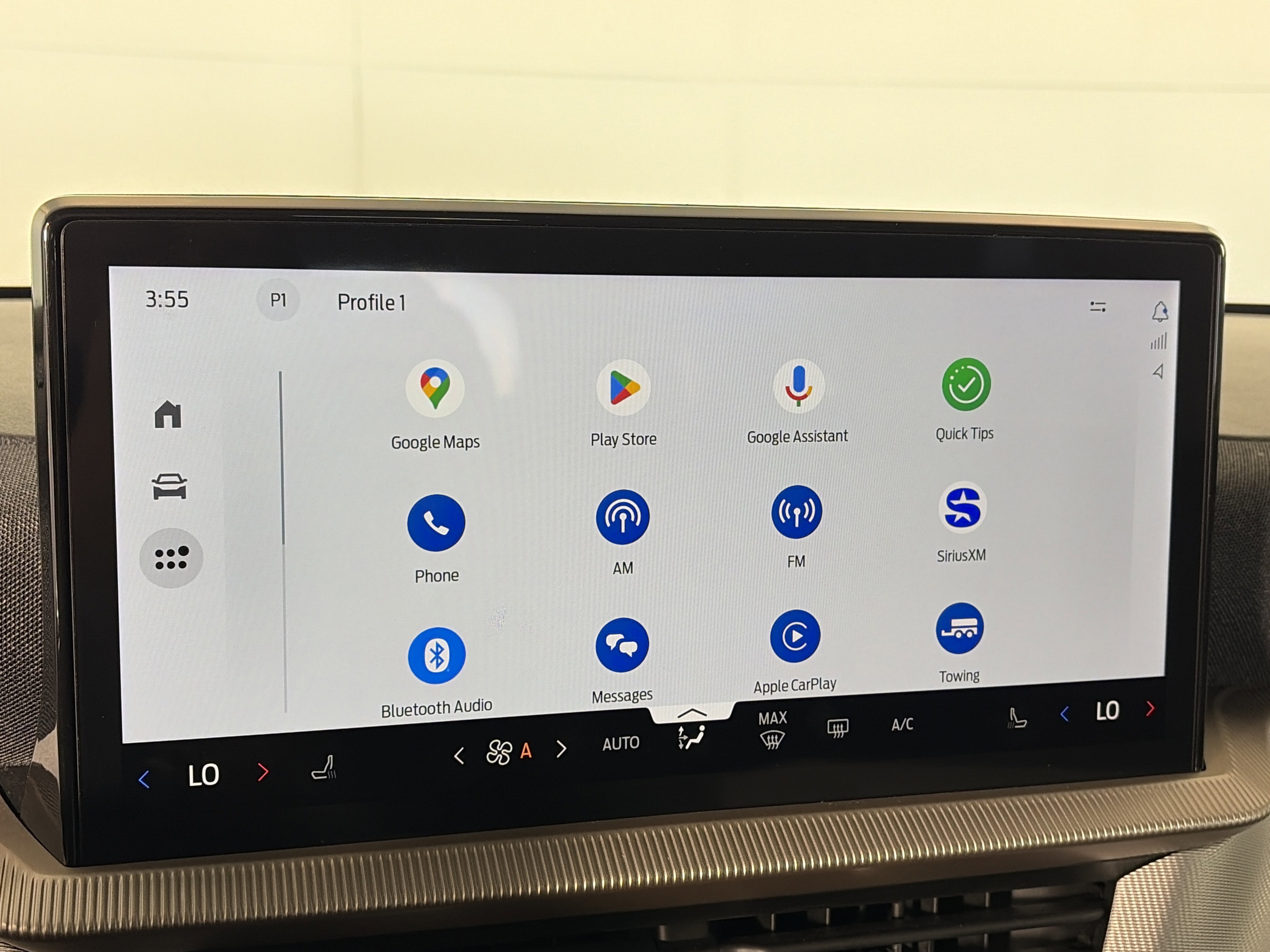 Used 2025 Ford Explorer Active image 21