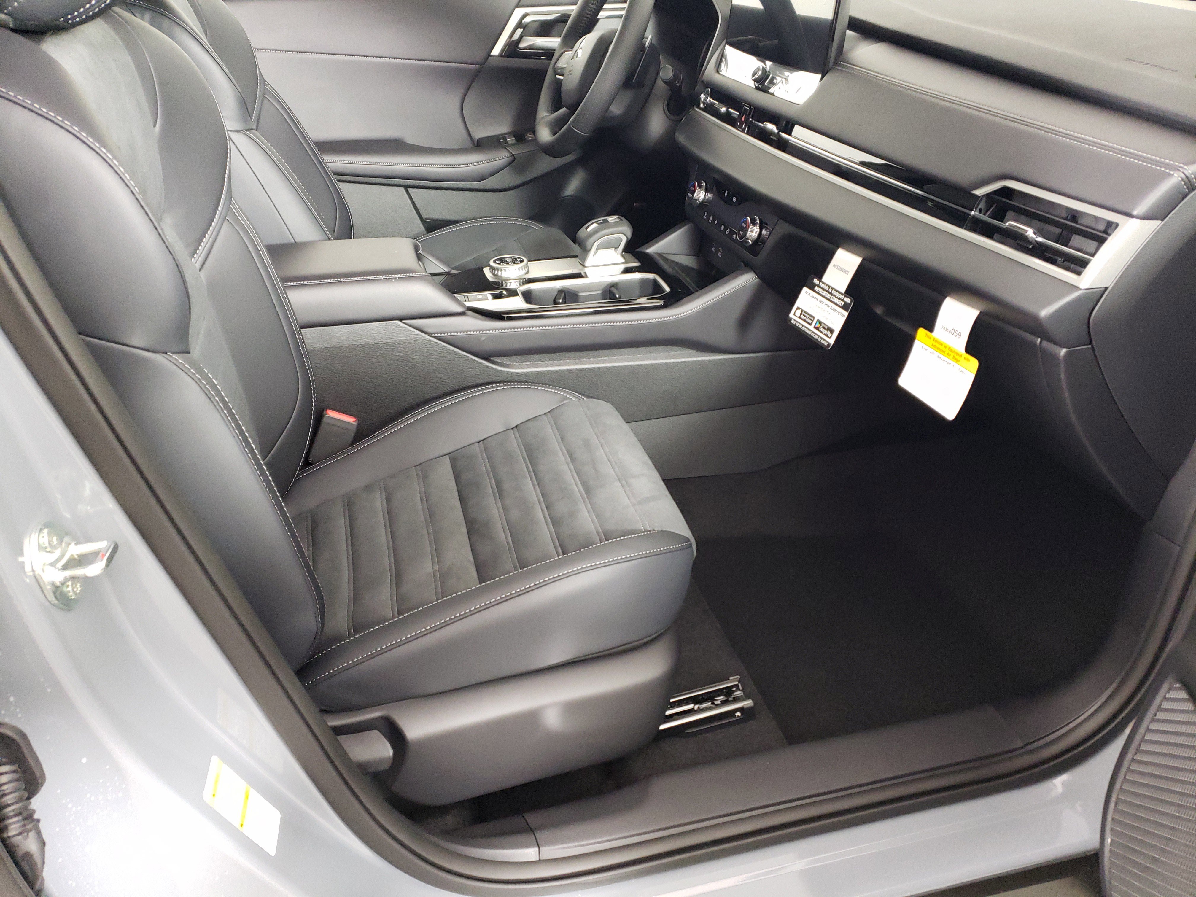 New 2026 Mitsubishi Outlander Trail Edition image 15