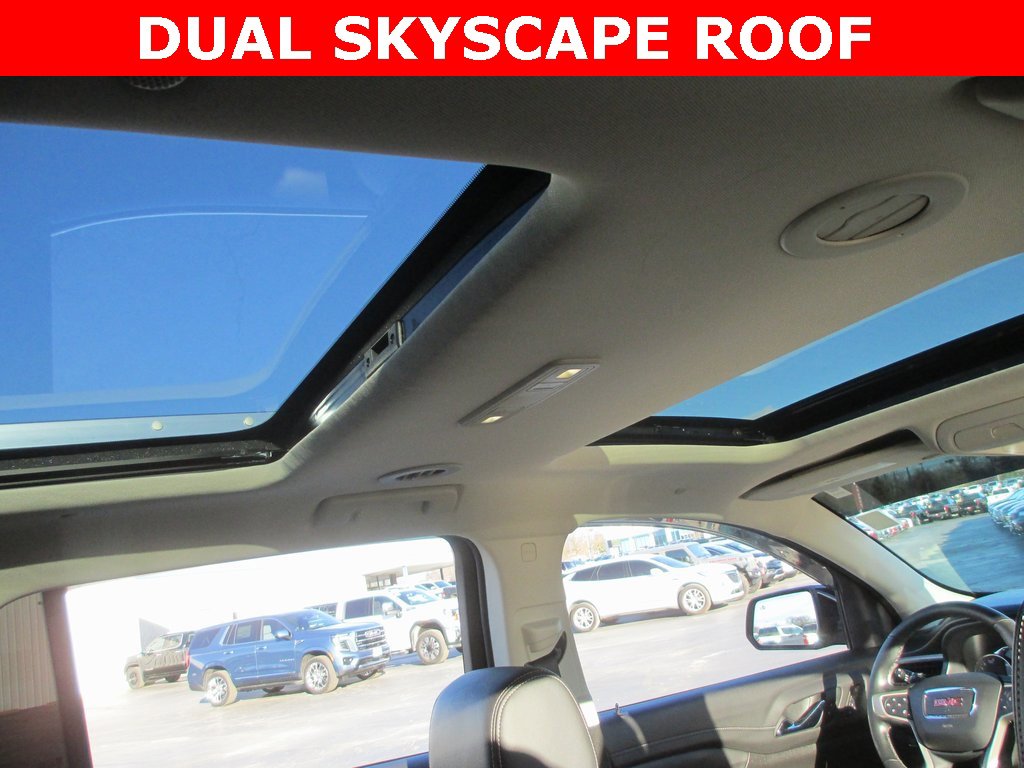 Certified 2023 GMC Acadia Denali w/ Denali Ultimate Package image 15