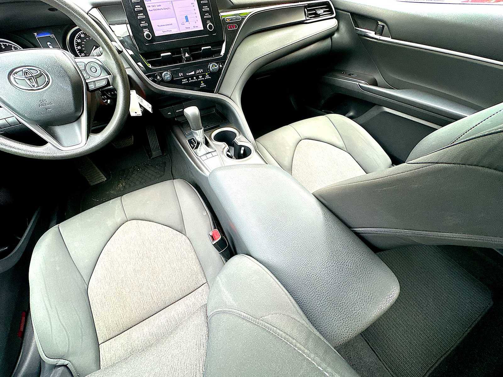 Used 2023 Toyota Camry LE image 21