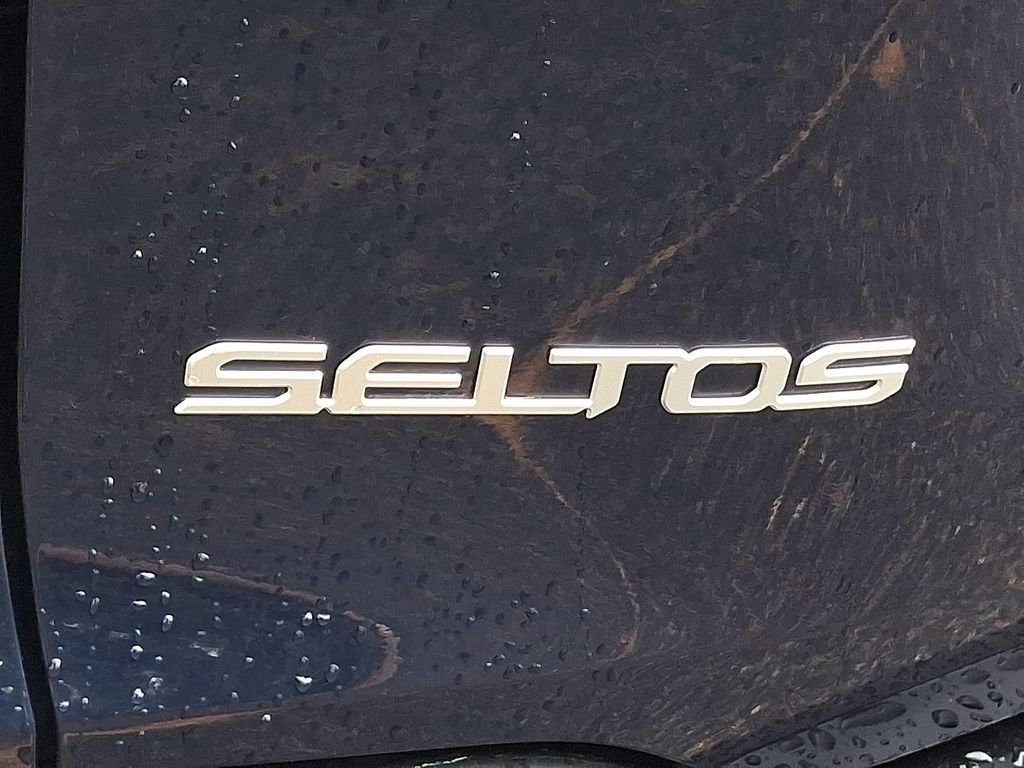 Used 2024 Kia Seltos EX AWD/4WD image 30