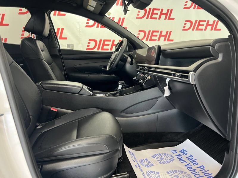 Used 2025 Hyundai Santa Cruz SEL AWD/4WD image 12