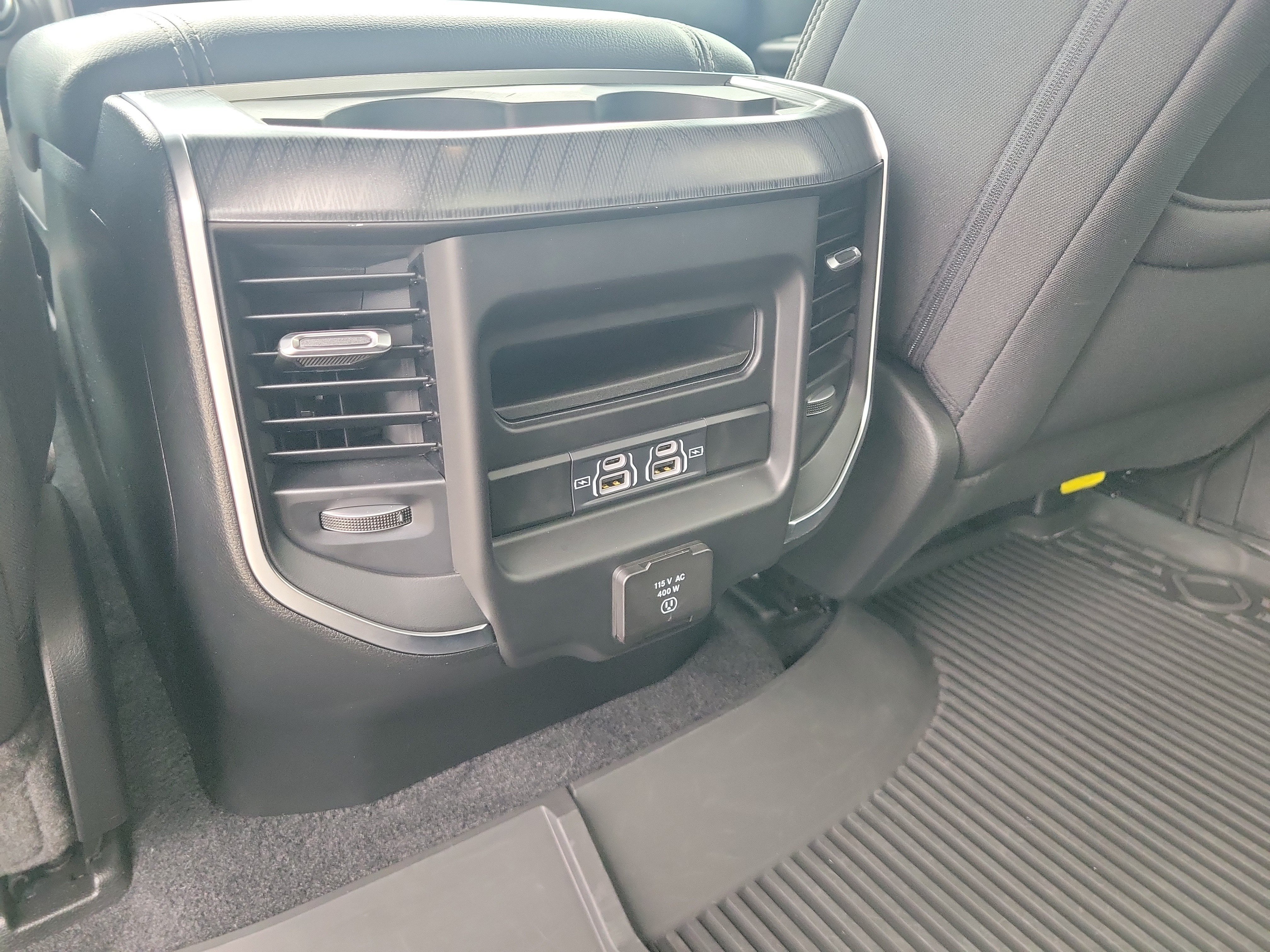 Used 2025 RAM 1500 Big Horn AWD/4WD image 12