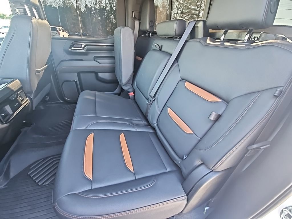 Certified 2024 GMC Sierra 1500 AT4 w/ AT4 Preferred Package image 13
