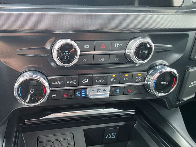 New 2026 Ford F250 Platinum image 17