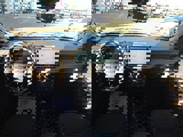 New 2025 Ford Maverick XLT w/ XLT Luxury Package image 13