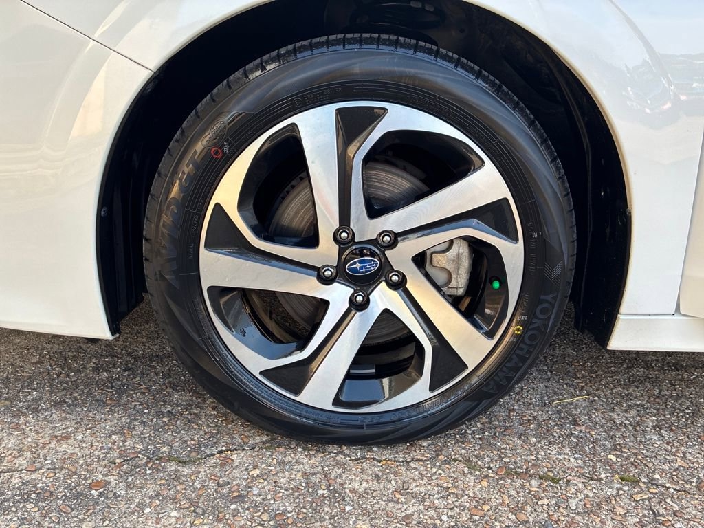 Used 2022 Subaru Legacy Limited image 28