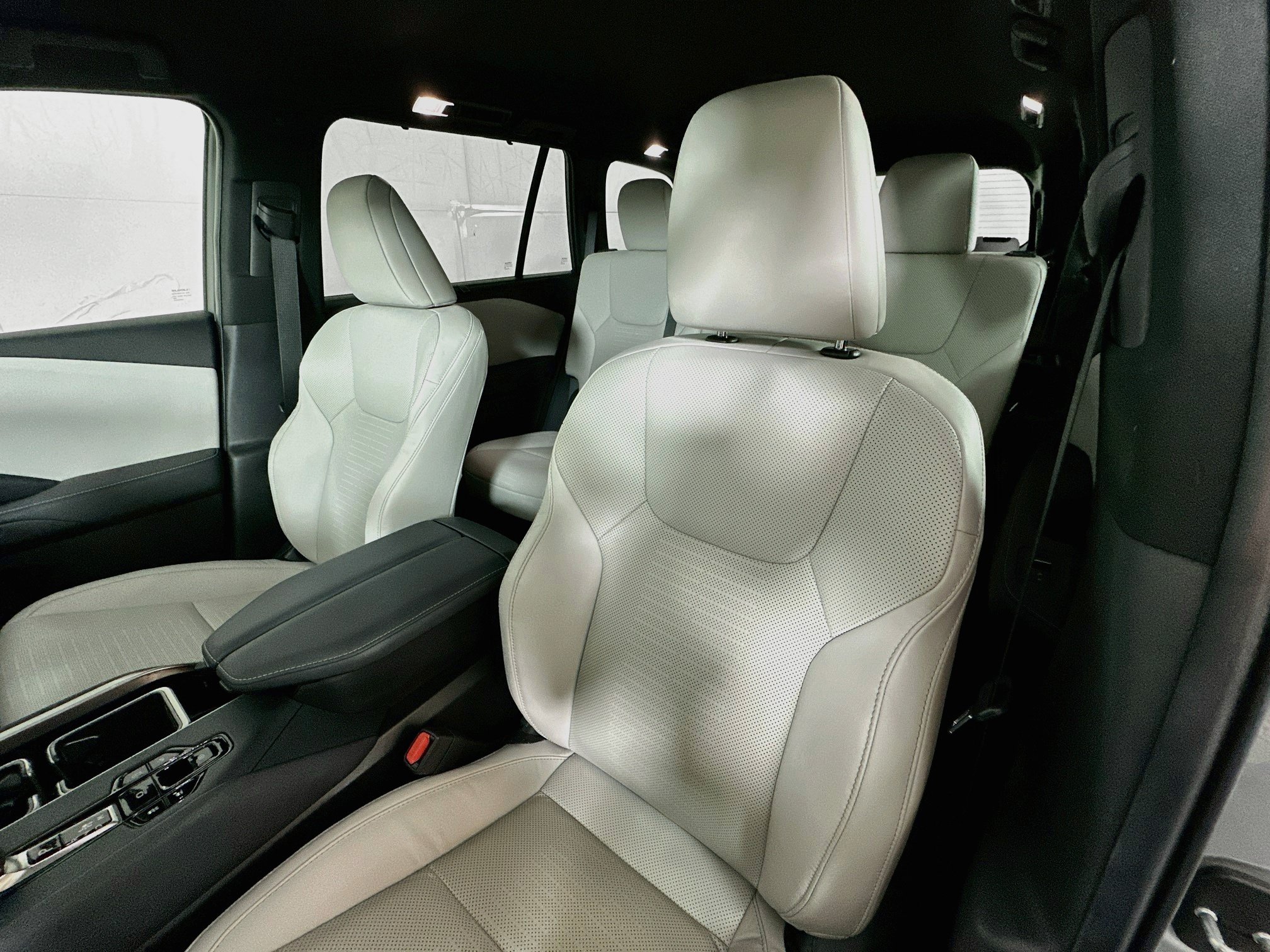 Used 2024 Lexus TX 350 AWD w/ Cold Weather Package image 19