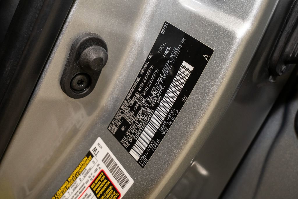 Used 2024 Toyota Highlander XLE image 23