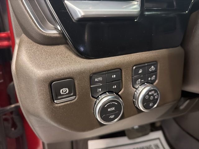 Used 2024 GMC Sierra 3500 SLT w/ SLT Premium Package image 22